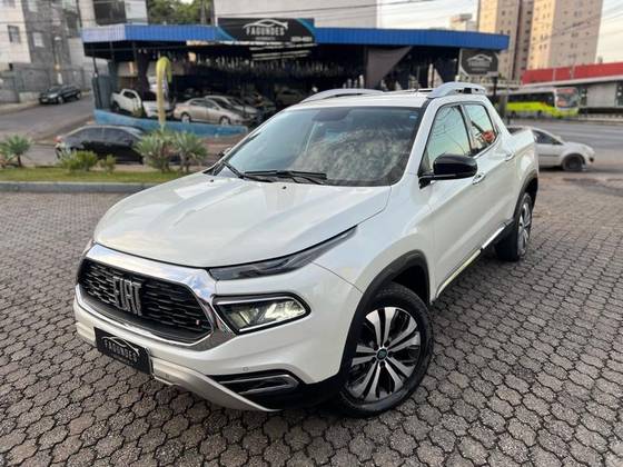 FIAT TORO 2.0 16V TURBO DIESEL VOLCANO 4WD AT9 FIAT TORO 2.0 16V TURBO DIESEL VOLCANO 4WD AT9